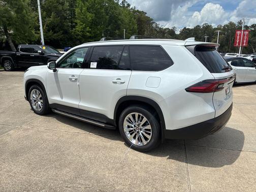 Wind Chill Pearl 2026 Toyota Grand Highlander Platinum