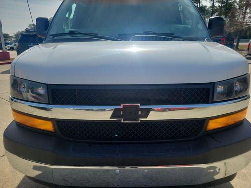 2021 Chevrolet Express 3500 LT