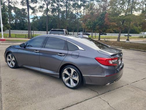 2018 Honda Accord Touring