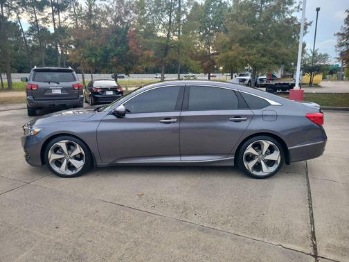 2018 Honda Accord Touring