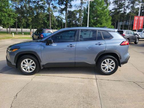 Celestite 2025 Toyota Corolla Cross L