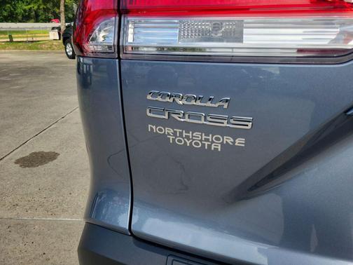 Celestite 2025 Toyota Corolla Cross L