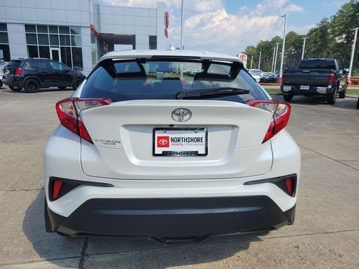 2021 Toyota C-HR XLE