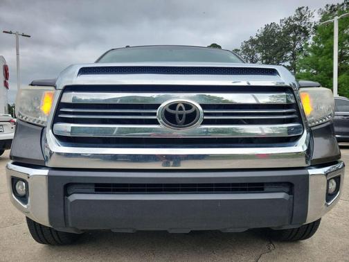 Magnetic Gray Metallic 2017 Toyota Tundra SR5