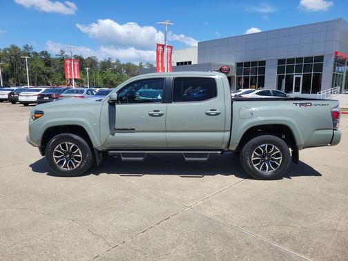 Lunar Rock 2022 Toyota Tacoma TRD Sport