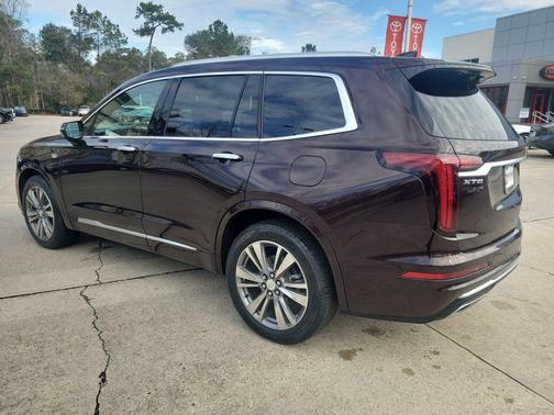 2021 Cadillac XT6 Premium Luxury FWD