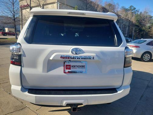 2024 Toyota 4Runner SR5