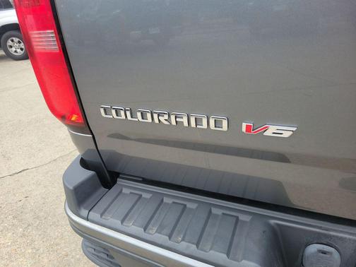 2020 Chevrolet Colorado WT