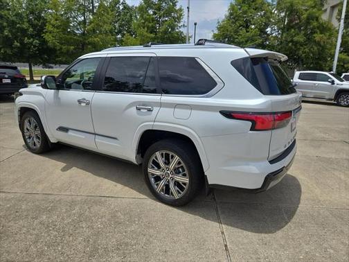 2024 Toyota Sequoia Capstone