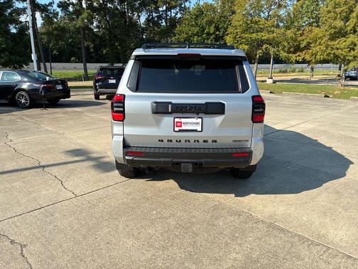 2025 Toyota 4Runner TRD Off Road