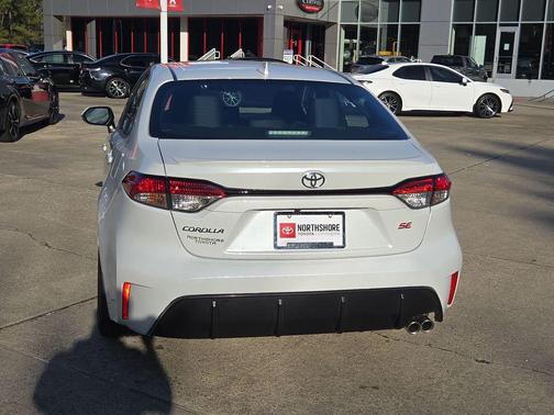 2025 Toyota Corolla SE