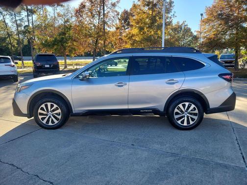 2020 Subaru Outback Premium