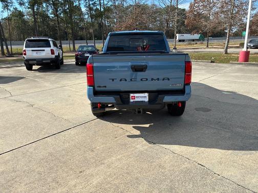 2026 Toyota Tacoma Hybrid TRD Off Road