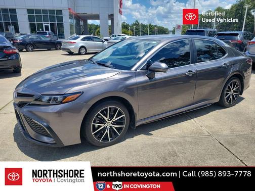 2024 Toyota Camry SE