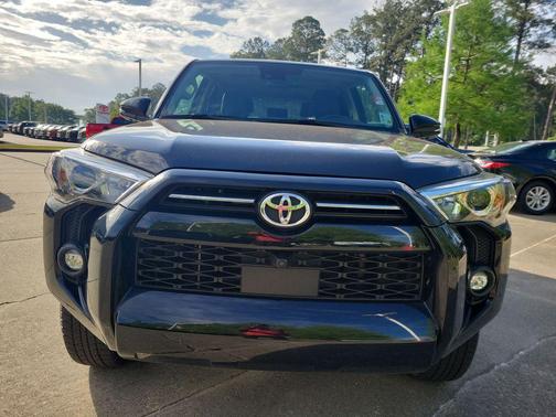 Midnight Black Metallic 2024 Toyota 4Runner SR5 Premium
