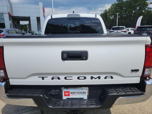 2022 Toyota Tacoma SR5