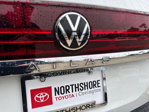 2024 Volkswagen Atlas 2.0T SE w/Technology 4MOTION