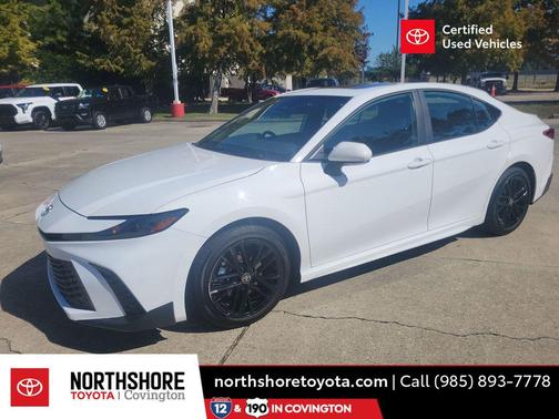 2025 Toyota Camry SE