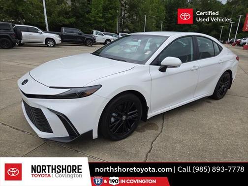 2025 Toyota Camry SE