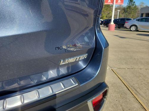 2018 Toyota Highlander Limited Platinum