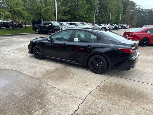 Midnight Black Metallic 2026 Toyota Camry SE