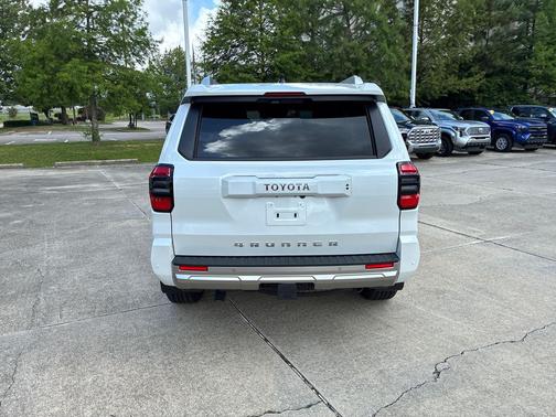 Wind Chill Pearl [extra_cost_color] 2026 Toyota 4Runner Limited
