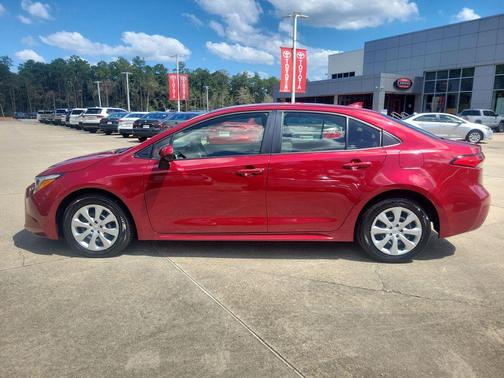 Ruby Flare Pearl 2024 Toyota Corolla LE