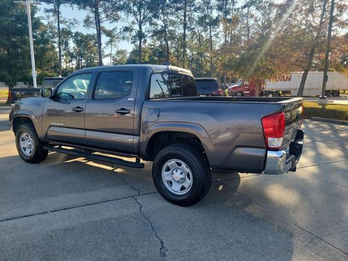 2016 Toyota Tacoma SR5