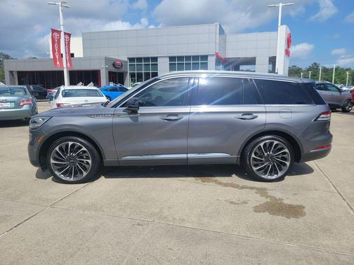 2023 Lincoln Aviator Reserve