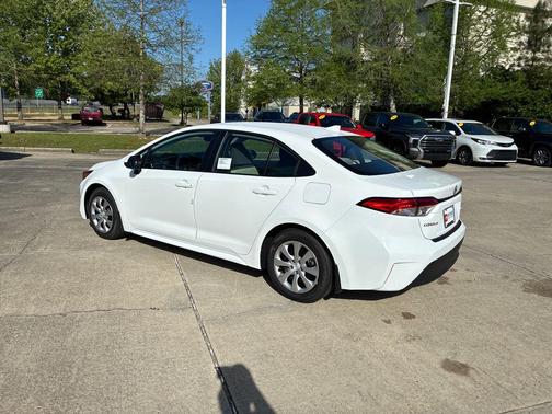 Ice Cap 2026 Toyota Corolla LE