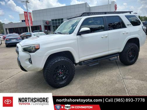 Super White 2016 Toyota 4Runner TRD Pro