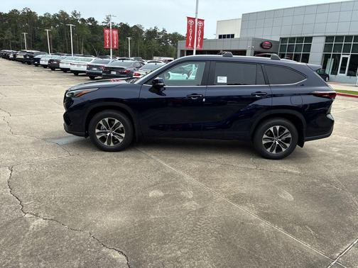 Blueprint 2026 Toyota Highlander XLE
