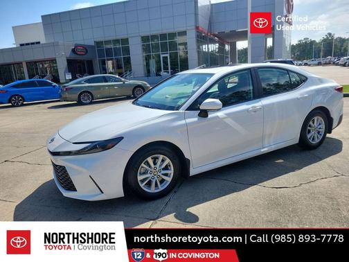 Ice Cap 2026 Toyota Camry LE