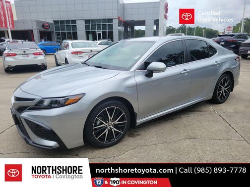 Celestial Silver Metallic 2023 Toyota Camry SE