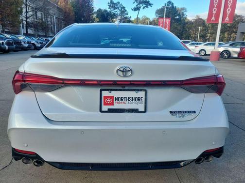 2019 Toyota Avalon Touring