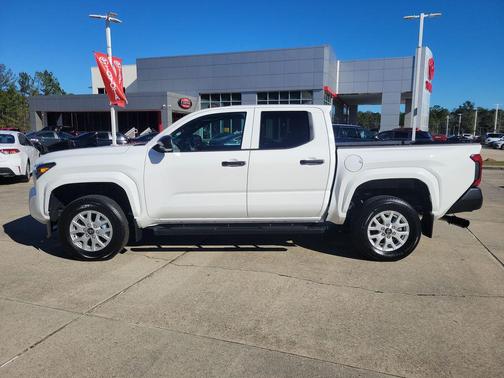 2024 Toyota Tacoma SR