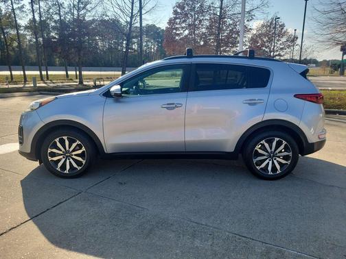 2018 Kia Sportage EX