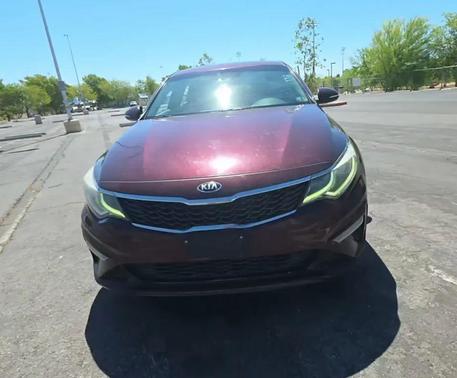 Sangria 2020 Kia Optima LX