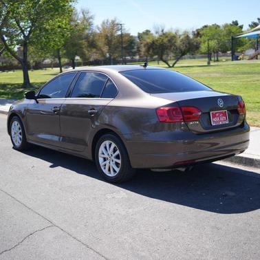 2014 Volkswagen Jetta Auto SE w/Connectivity