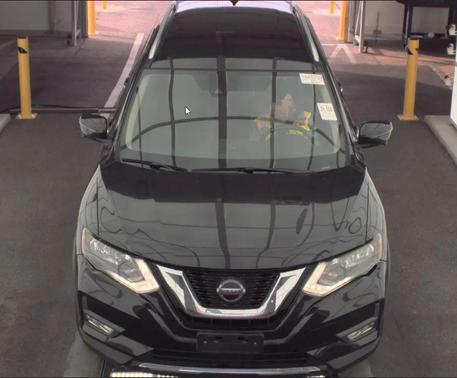 Magnetic Black 2018 Nissan Rogue SL