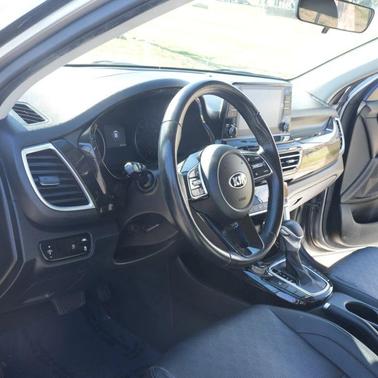2021 Kia Seltos EX