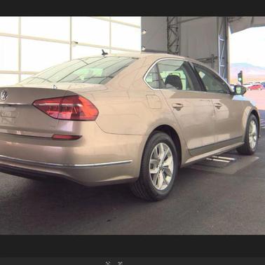 2016 Volkswagen Passat 1.8T S