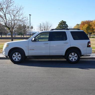 2008 Ford Explorer XLT