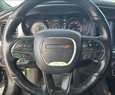 Pitch Black Clearcoat 2018 Dodge Charger SXT Plus