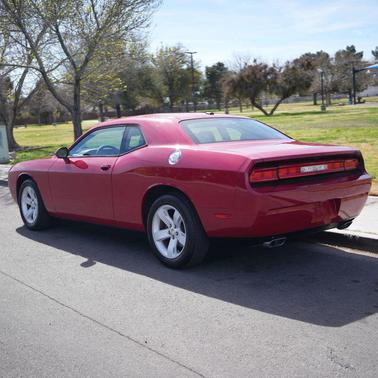2013 Dodge Challenger SXT
