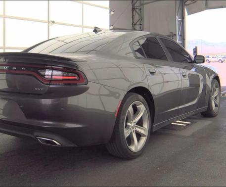 2015 Dodge Charger SXT