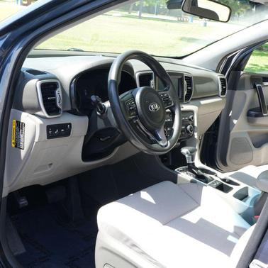 Pacific Blue 2018 Kia Sportage LX
