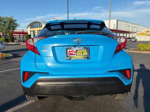 Blue Flame 2019 Toyota C-HR XLE