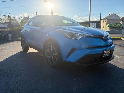 Blue Flame 2019 Toyota C-HR XLE