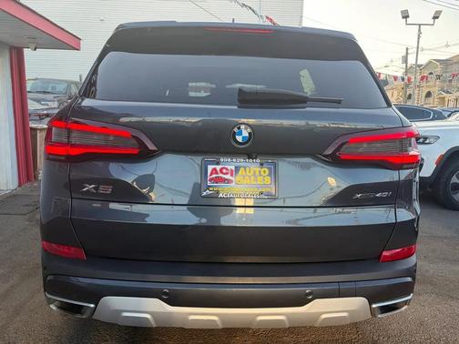 Arctic Grey Metallic 2022 BMW X5 xDrive40i